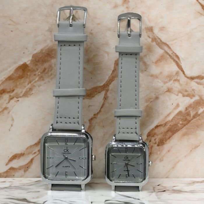 couple watches