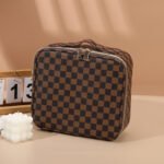Travel Cosmetic Case - Waterproof & Large Capacity Organizer - Image 6