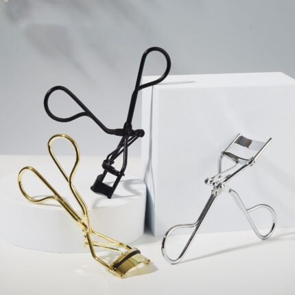 metal eyelash curler