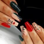 Christmas Fake Nails - Festive Nail Stickers - Image 4
