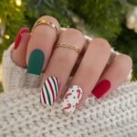 Christmas Fake Nails - Festive Nail Stickers - Image 5
